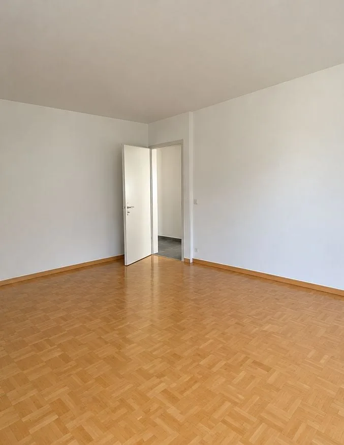 Helle Attikawohnung mit Dachterrasse – Foto 7 von 11