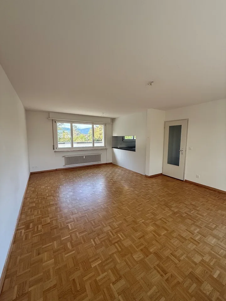 Helle Attikawohnung mit Dachterrasse – Foto 2 von 11