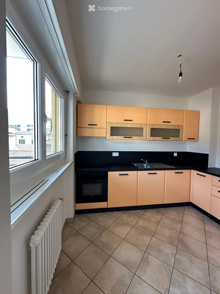 Chiasso Zentrum vermietet 3.5 – Foto 2 von 5