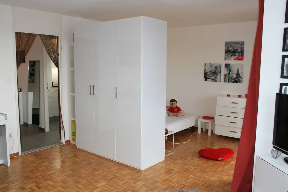 Appartamento luminoso e spazioso 1 1/2 locali (47 m2), balcone soleggiato con vista (n.22) – foto 4 di 9