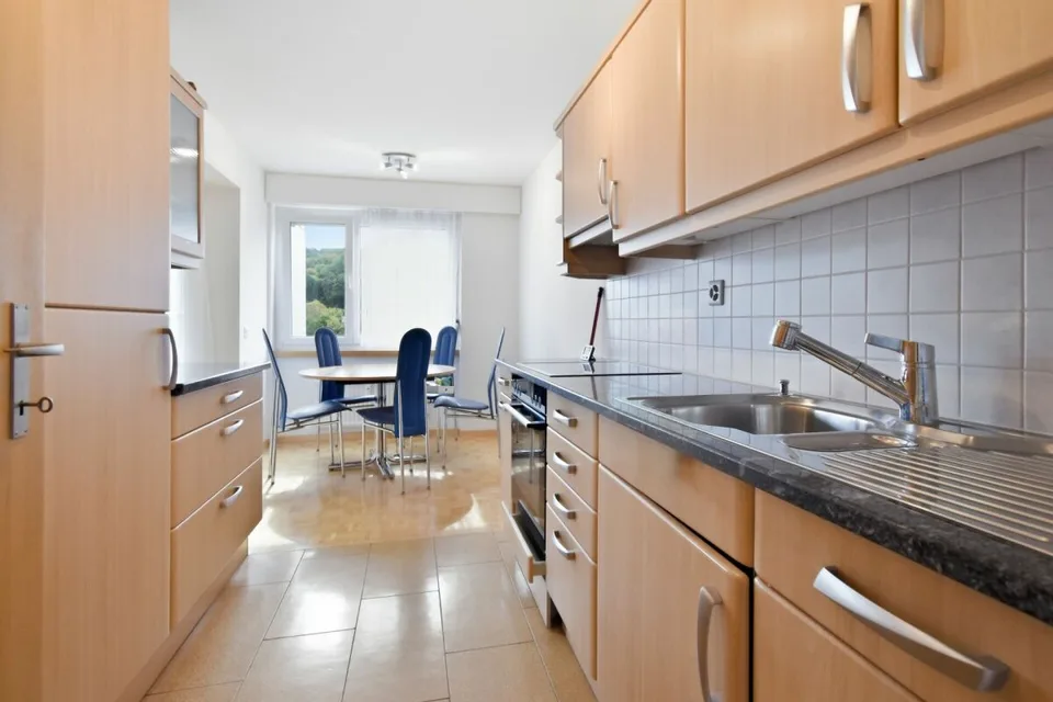 Zentral gelegene 3.5 Zimmer-Eigentumswohnung – Foto 13 von 13