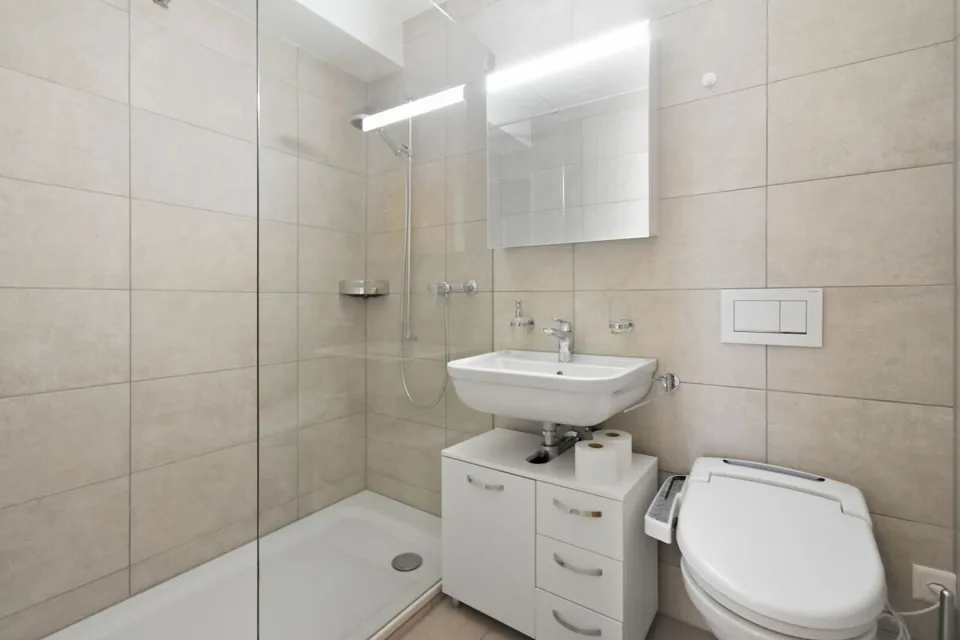 Zentral gelegene 3.5 Zimmer-Eigentumswohnung – Foto 7 von 13