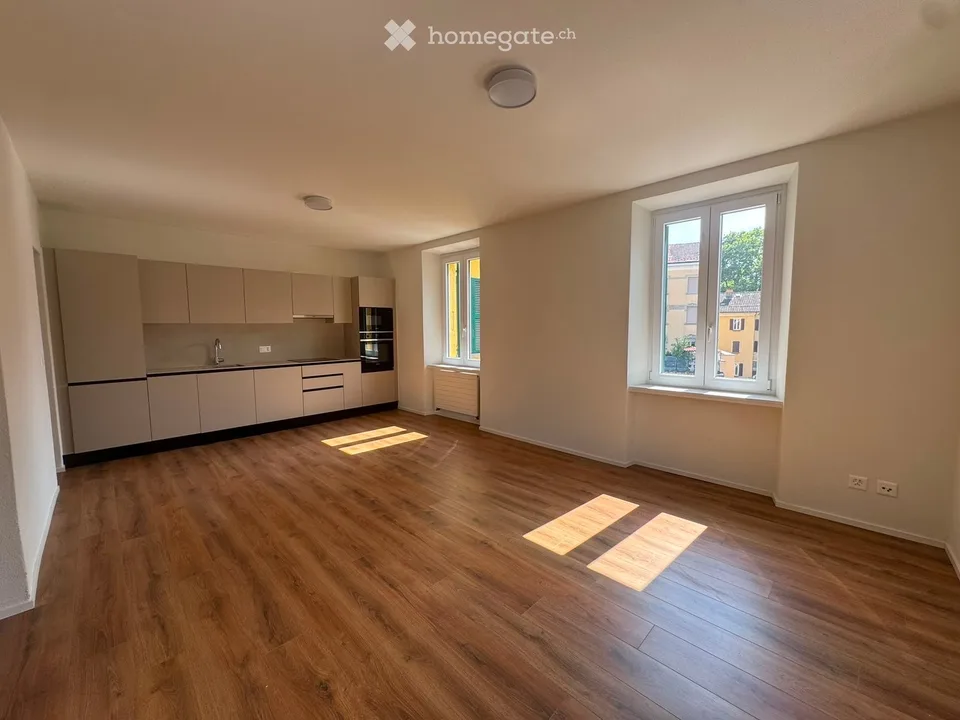 Miete 4-Zimmer-Wohnung in Bellinzona, Via Calanca – Foto 4 von 5