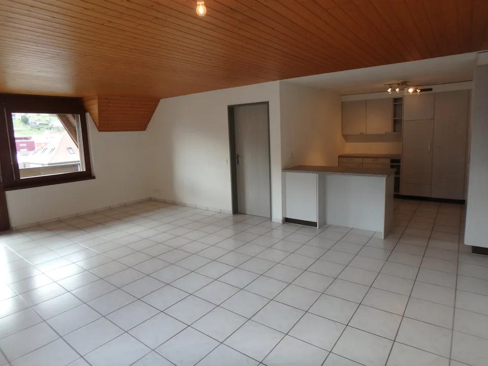 Entretenu, avec cuisine ouverte – photo 2 sur 11