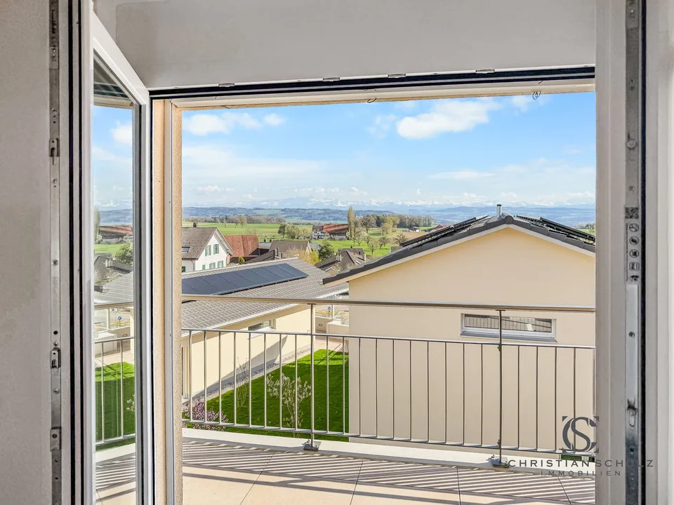 Traumhafte Aussicht - Neubau-Einfamilienhaus in Helsighausen (TG) – modern & energieeffizient – Foto 15 von 23