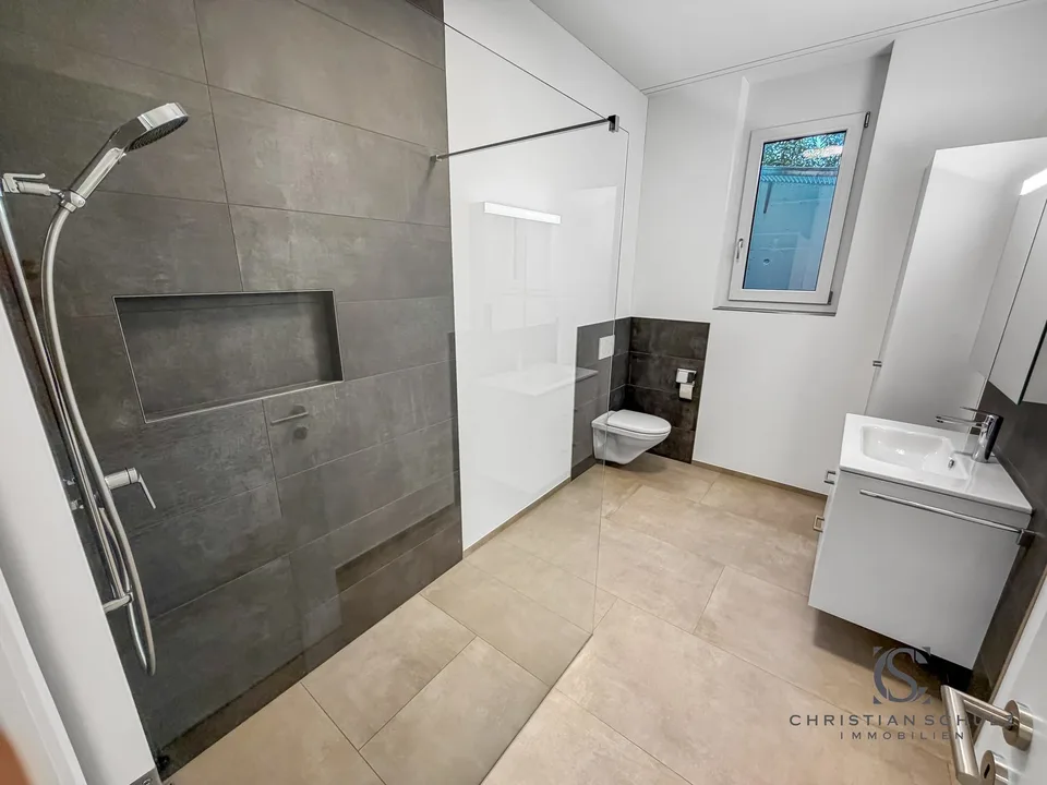 Casa unifamiliare nuova di alta qualità - bassi costi accessori e ben progettata – foto 13 di 15