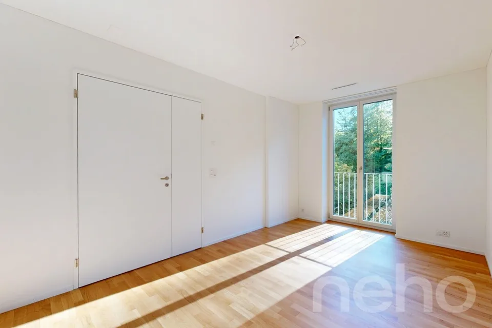 Bright 3.5-room apartment in Zurich – photo 9 of 12