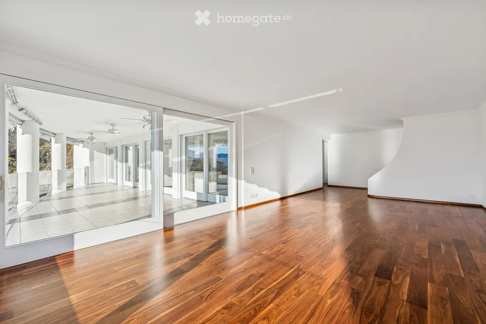 Appartamento in attico a Orselina con vista diretta sul lago Maggiore – foto 14 di 30