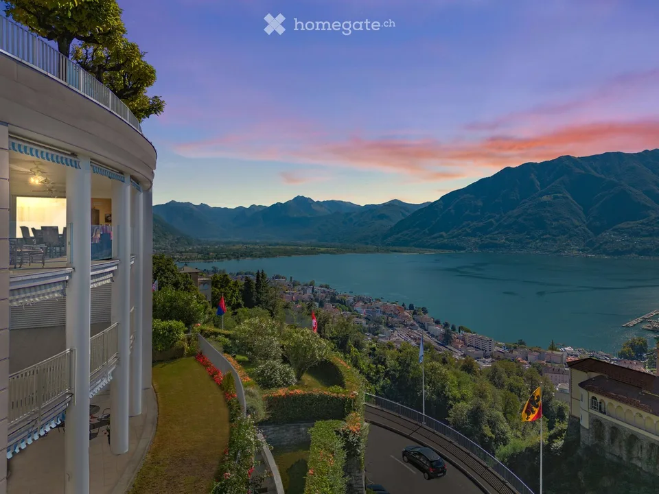 Appartamento in attico a Orselina con vista diretta sul lago Maggiore – foto 3 di 30