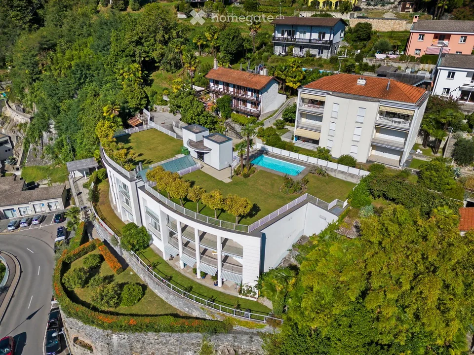 Appartamento in attico a Orselina con vista diretta sul lago Maggiore – foto 8 di 30