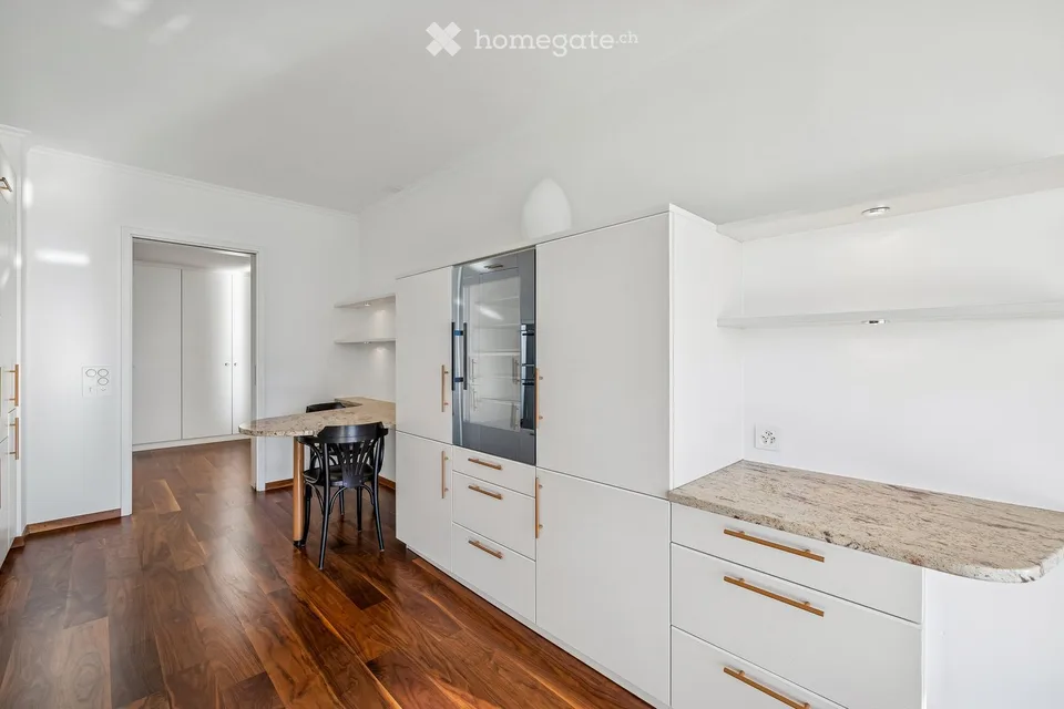 Appartamento in attico a Orselina con vista diretta sul lago Maggiore – foto 23 di 30