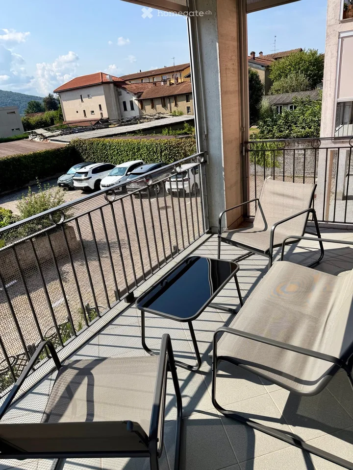 Wohnung mit 4.5 Zimmern in San Pietro di Stabio – Foto 2 von 4