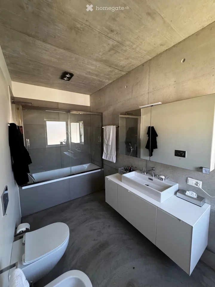 Losone, 4.5 Zimmer-Wohnung, hochwertiger Standard – Foto 3 von 5