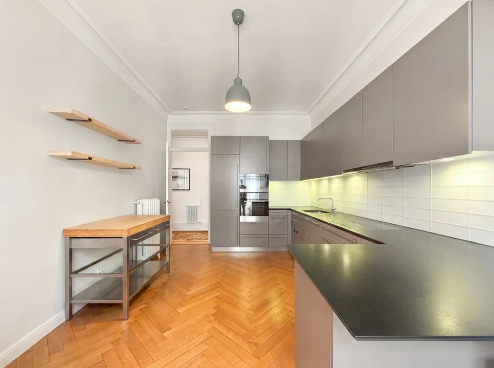 Magnifico appartamento 7.5 locali in pieno centro città – foto 8 di 20
