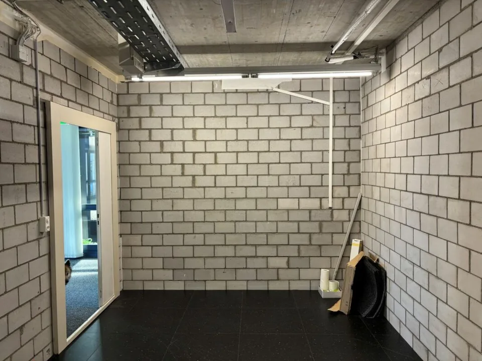 220 m² fertig ausgebautes Büro im 3. OG - sofort bezugsbereit – Foto 11 von 11