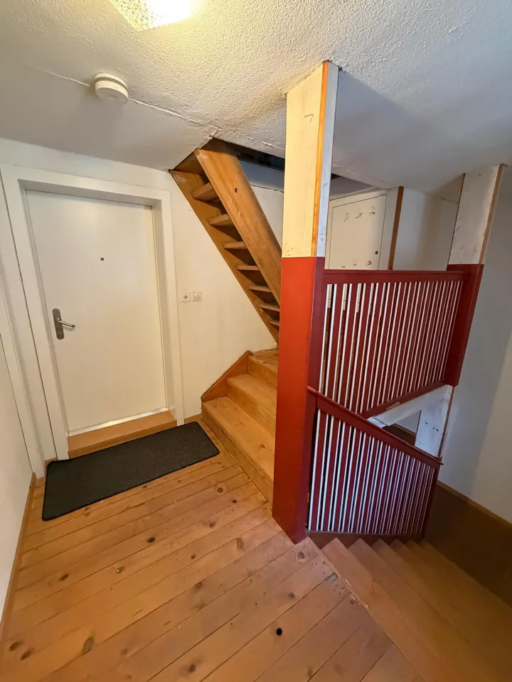 4-Familienhaus nahe Bahnhof Erstfeld – voll vermietet, 2021 modernisiert | Bieterverfahren – Foto 8 von 16