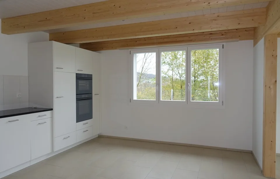 Belle maison unifamiliale 6.5 pièces avec beaucoup de bois – photo 10 sur 21