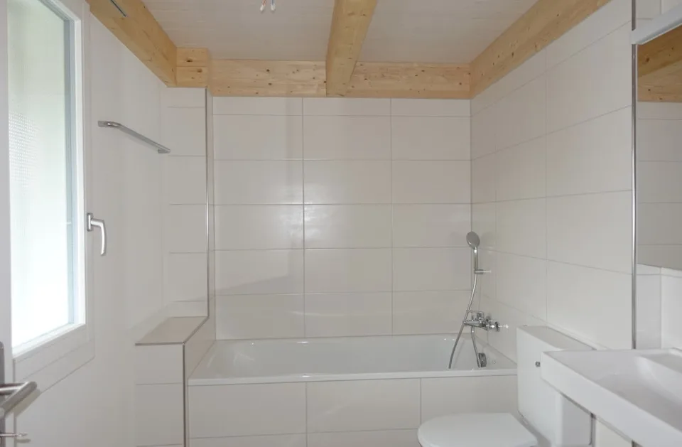 Belle maison unifamiliale 6.5 pièces avec beaucoup de bois – photo 15 sur 21
