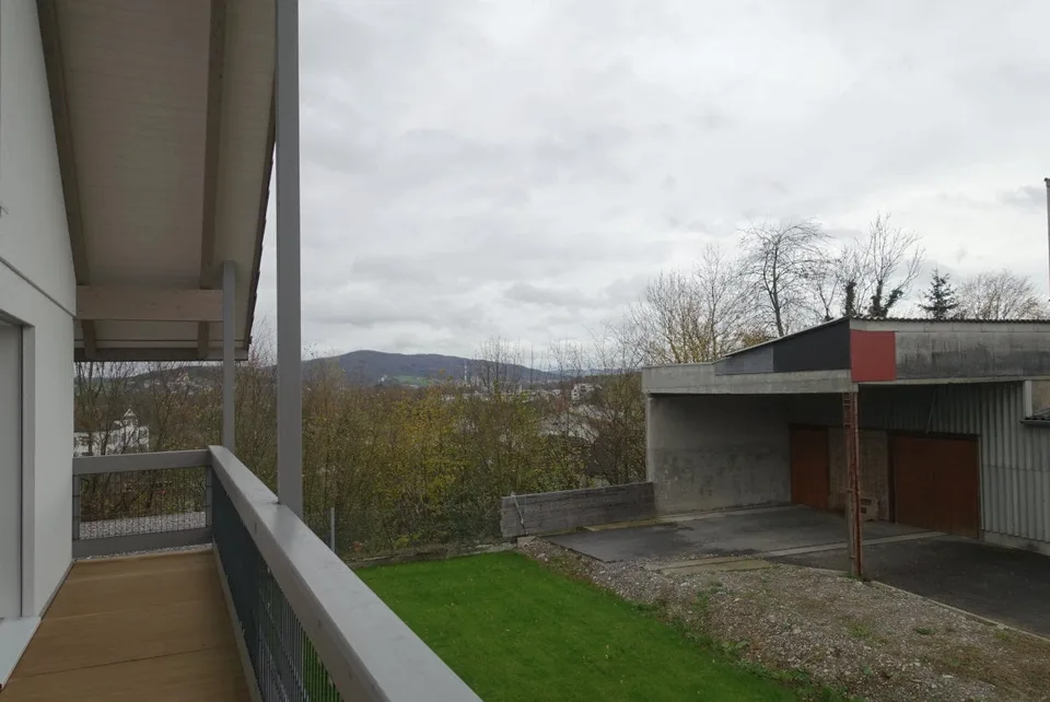 Belle maison unifamiliale 6.5 pièces avec beaucoup de bois – photo 12 sur 21