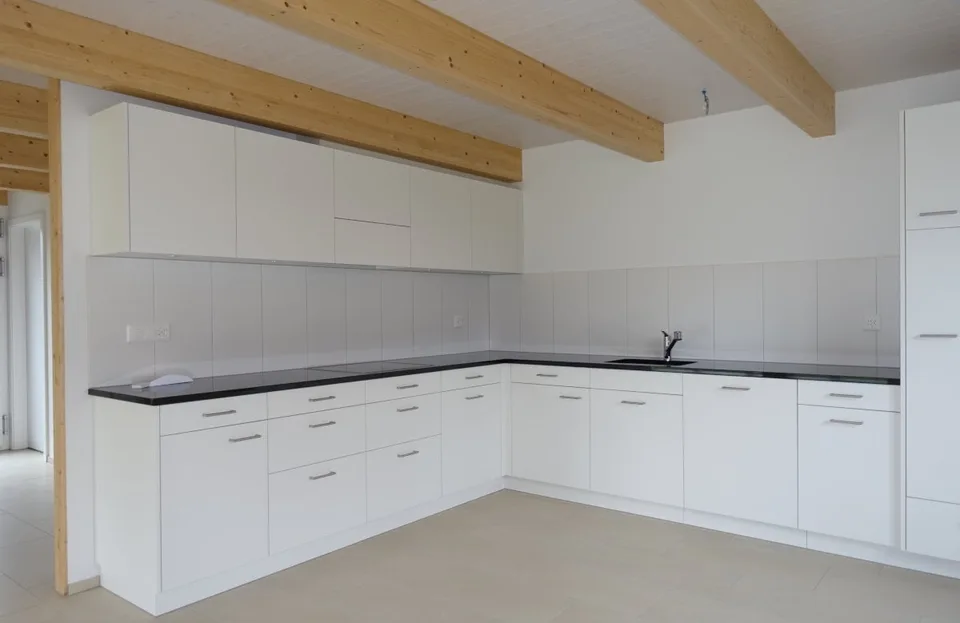Belle maison unifamiliale 6.5 pièces avec beaucoup de bois – photo 9 sur 21