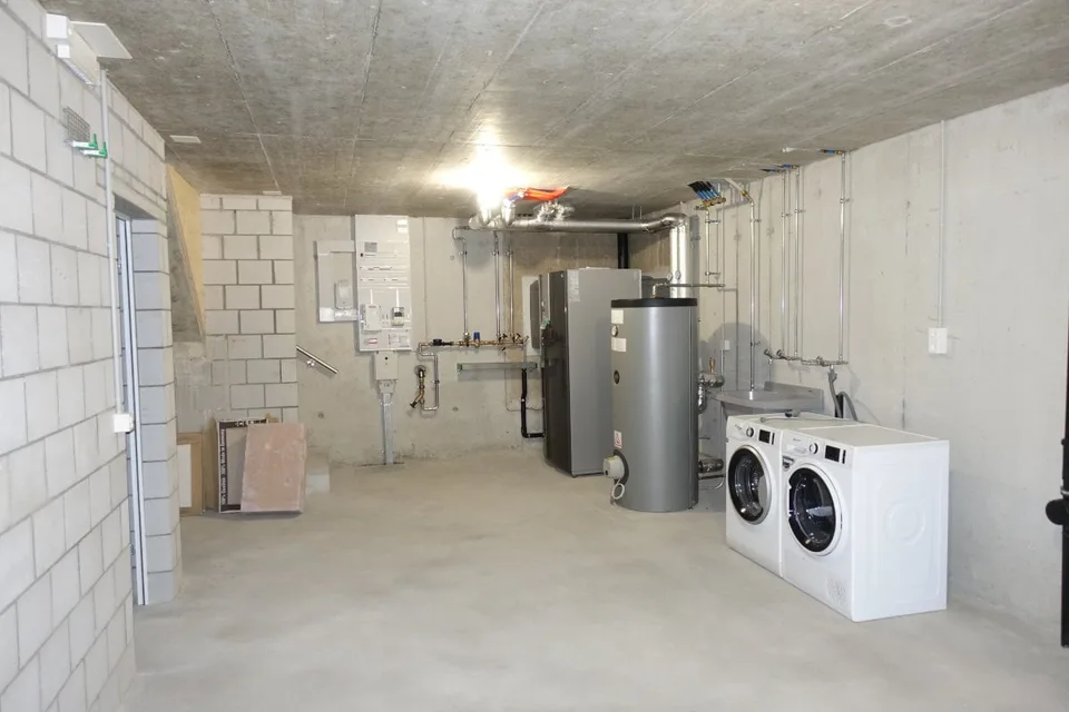 Belle maison unifamiliale 6.5 pièces avec beaucoup de bois – photo 21 sur 21