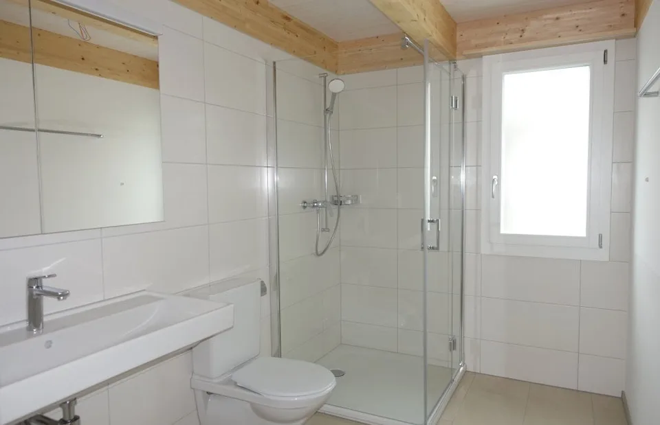 Belle maison unifamiliale 6.5 pièces avec beaucoup de bois – photo 14 sur 21