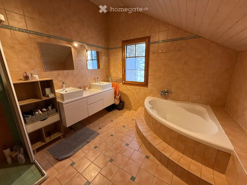 Zimmer in einer Wohngemeinschaft in einer Villa, 20 Minuten mit dem Zug von Lausanne entfernt – Foto 5 von 5