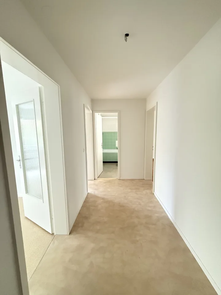Appartamento attraente di 3 locali in una posizione preferita a Reinach – foto 4 di 9