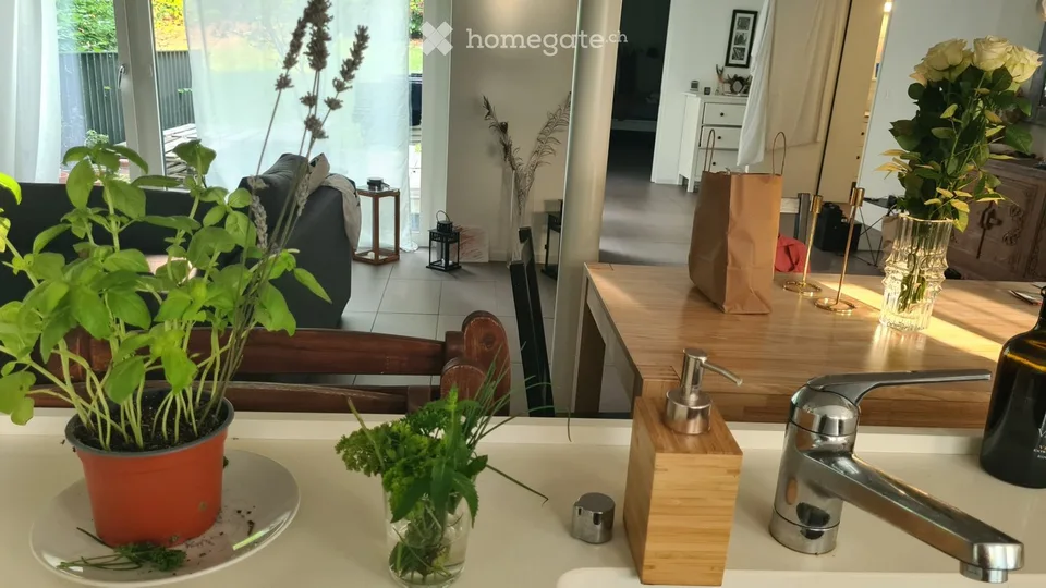 2.5 Zimmer mit Garten an zentraler Lage – Foto 3 von 5