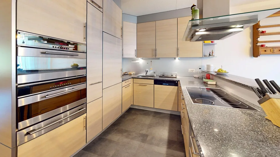 Grosszügiges 6½-Zimmer Reihenhaus in Affoltern am Albis – Foto 4 von 12
