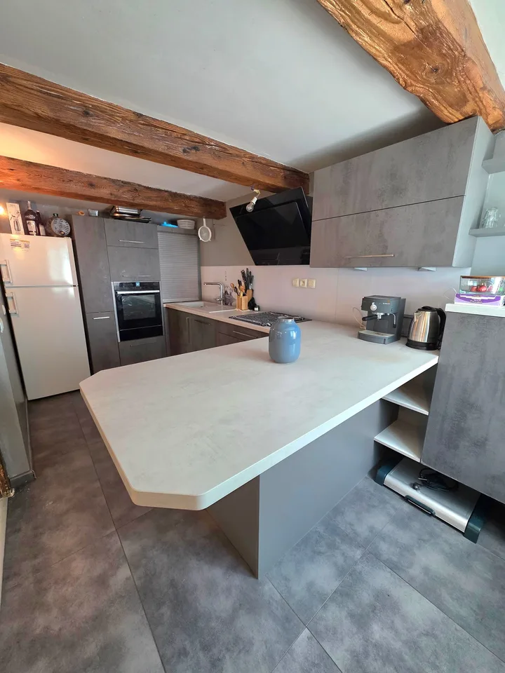 House 167m² - 5 bedrooms – photo 2 of 10