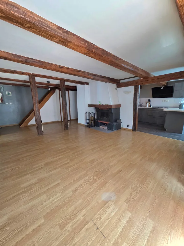 House 167m² - 5 bedrooms – photo 3 of 10