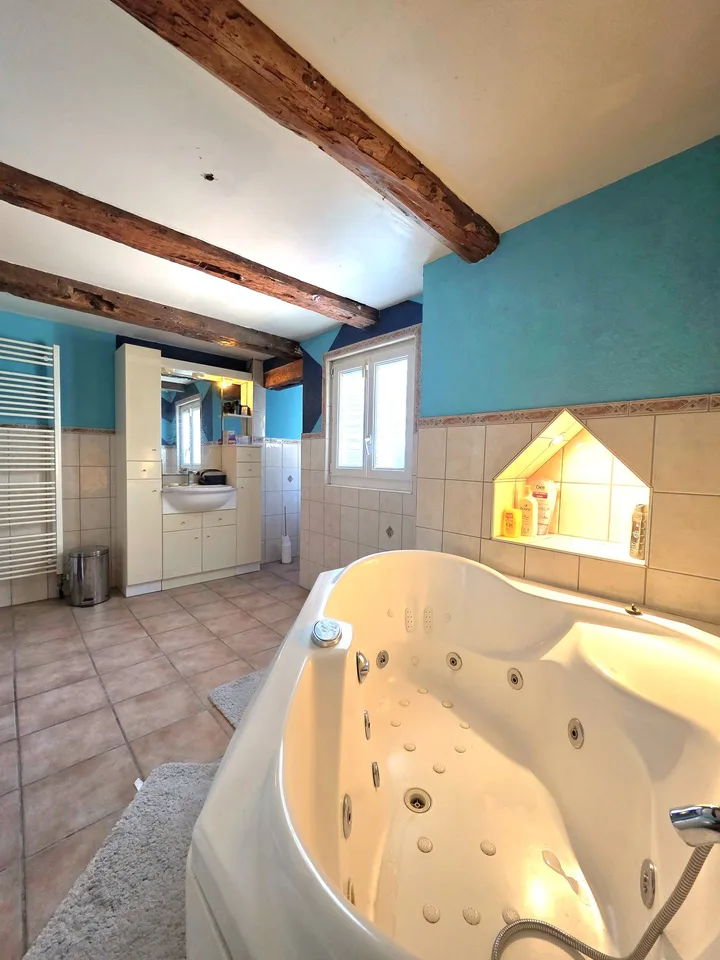 House 167m² - 5 bedrooms – photo 8 of 10
