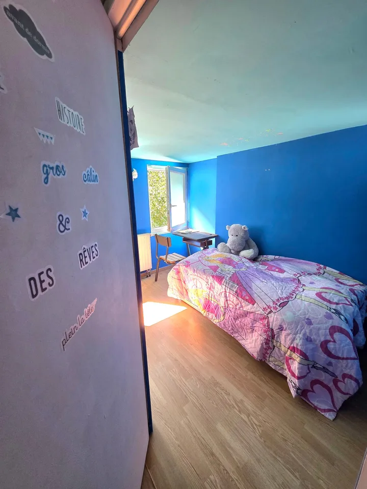 House 167m² - 5 bedrooms – photo 5 of 10