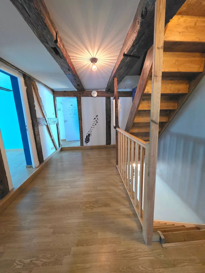 House 167m² - 5 bedrooms – photo 4 of 10