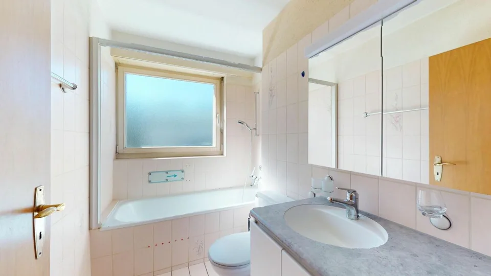 Appartement confortable avec un grand potentiel de conception dans un emplacement central – photo 6 sur 8