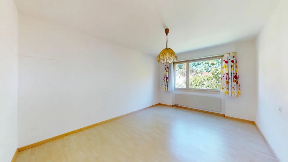Appartement confortable avec un grand potentiel de conception dans un emplacement central – photo 5 sur 8