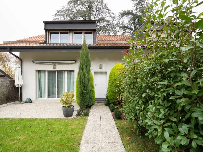 Belle villa - Chambésy – photo 2 sur 12