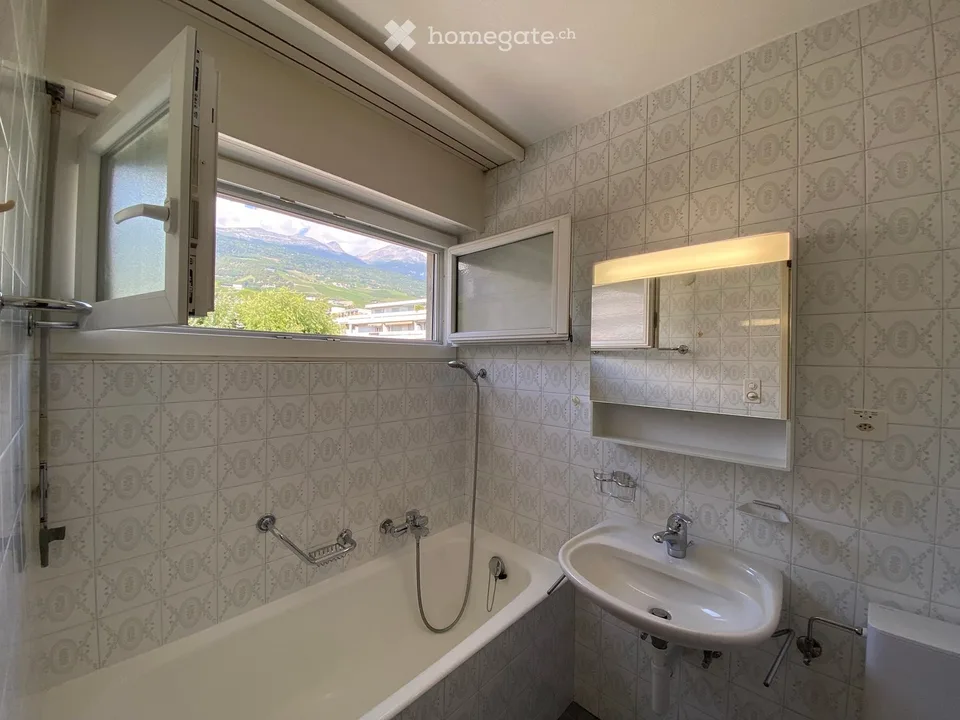 Großes möbliertes Studio zur sofortigen Miete in Sierre – Foto 5 von 5