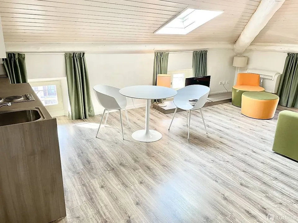 Zweizimmerwohnung eingerichtet n.301-302 - Maraini – Foto 2 von 7