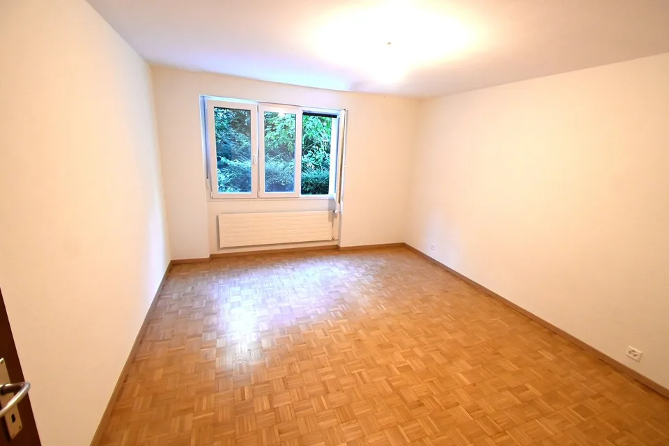 Zweieinhalb-Zimmer-Wohnung mit Terrasse in Neuchâtel – Foto 6 von 12