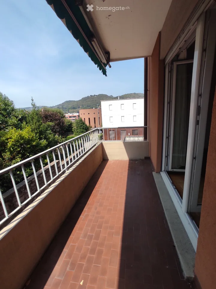 Komfortables 2,5-Zimmer-Apartment im Zentrum von Mendrisio – Foto 3 von 5