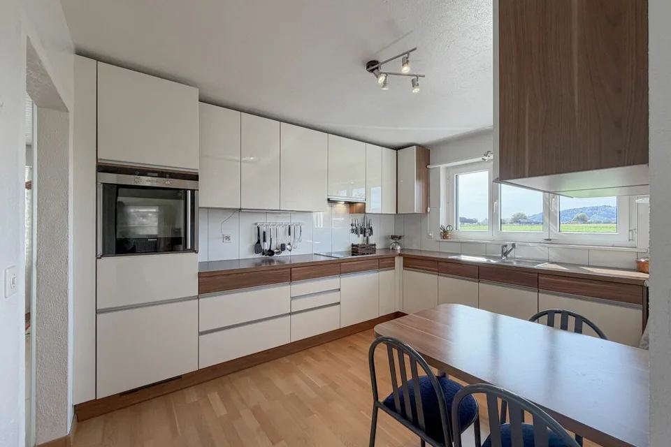 Spazio, Sole, Libertà: casa versatile con studio e grande giardino – foto 7 di 13