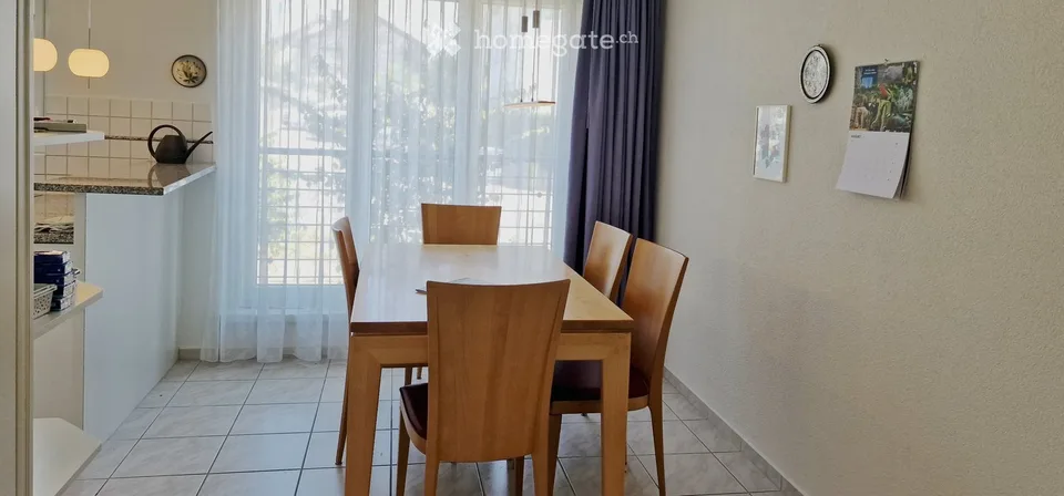 Appartamento giardino di 4,5 locali con camino e due posti auto sotterranei a Effretikon – foto 7 di 25