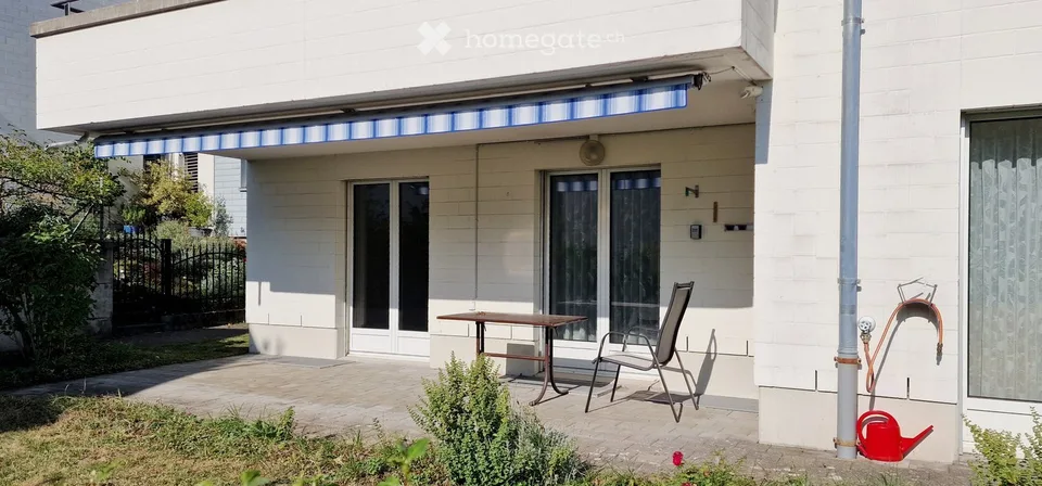 Appartamento giardino di 4,5 locali con camino e due posti auto sotterranei a Effretikon – foto 23 di 25