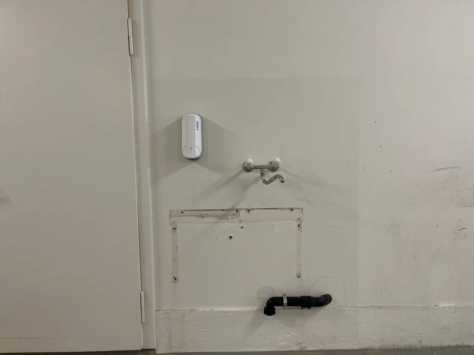 Workshop and storage space with delivery in walking distance to the train station – photo 12 of 13