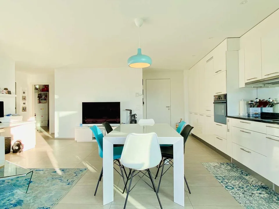 Louer à Davesco appartement lumineux 3.5 pièces – photo 7 sur 13