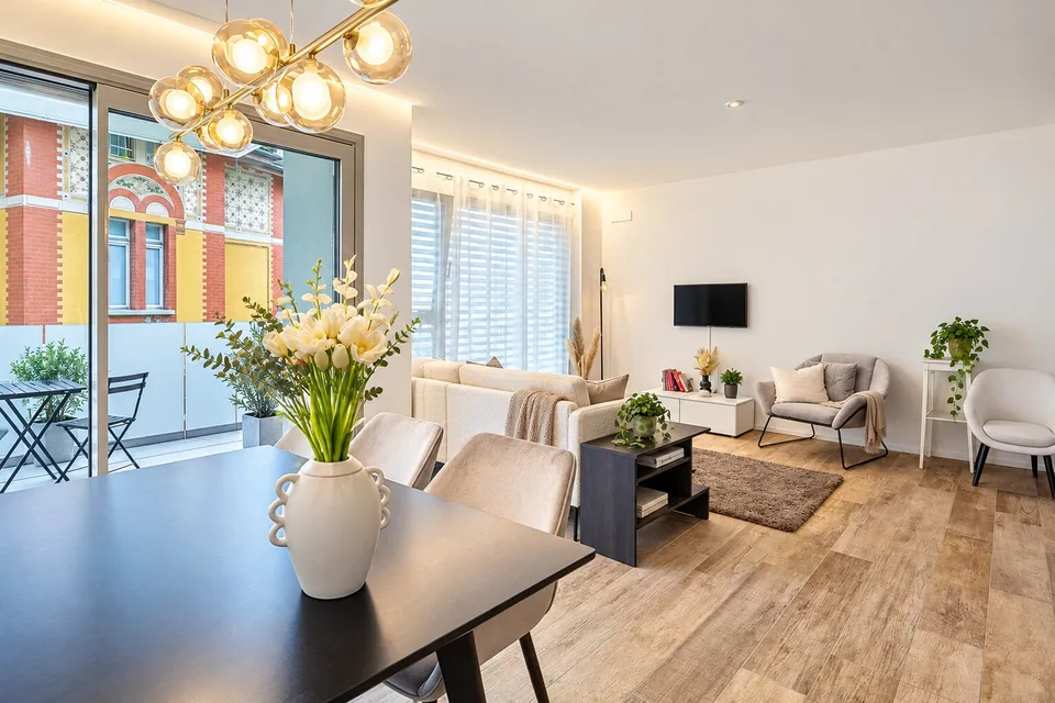 MASSAGNO – NOUVEAU 2.5 PIÈCES AVEC BALCON ET FINITIONS DE HAUTE QUALITÉ – photo 3 sur 9