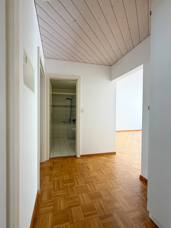Casa con balcone e giardino – foto 14 di 23
