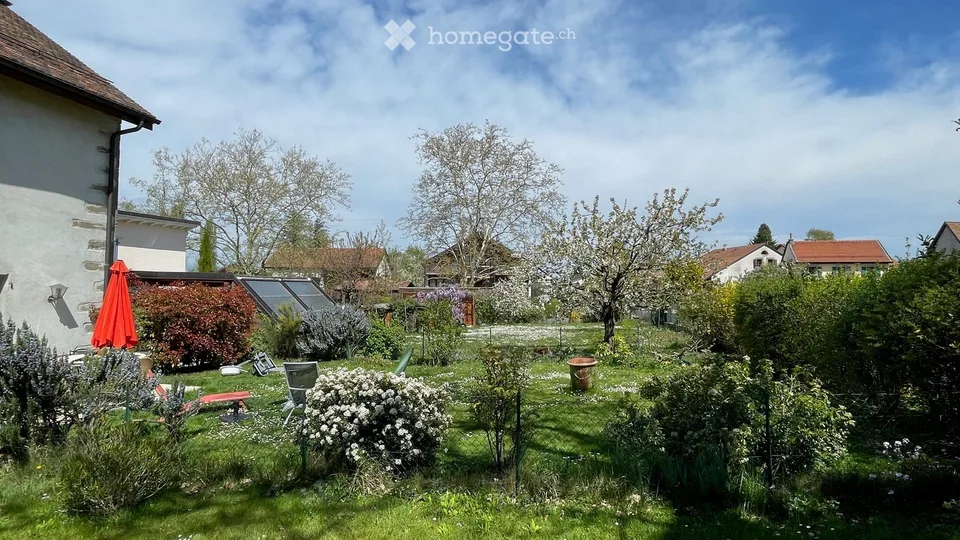 Village house with garden and modern comfort – photo 4 of 13